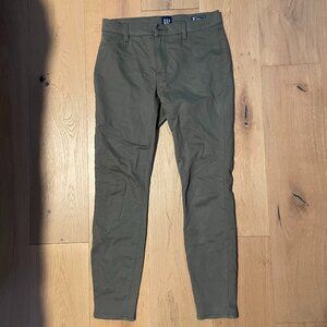 GAP olive khaki pants